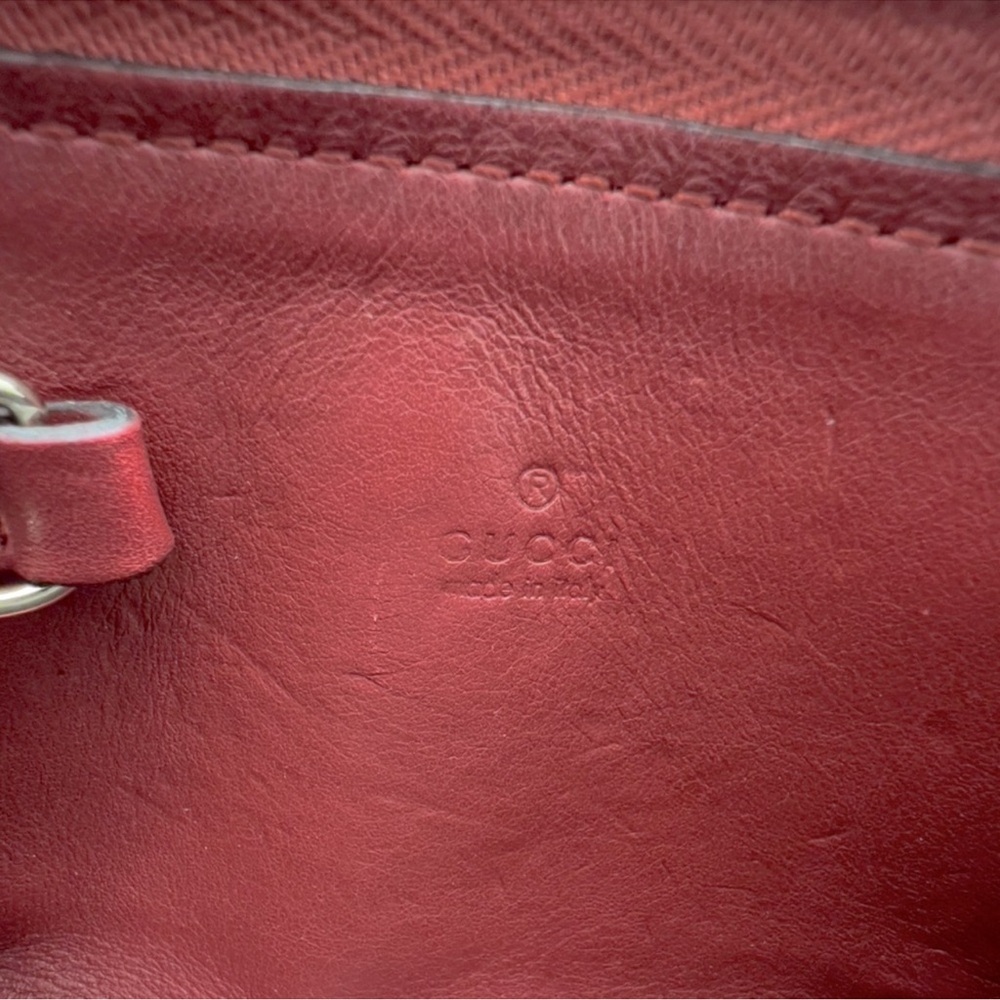 Gucci Microguccissima Wallet in Red Patent Leather - Picture 6 of 6
